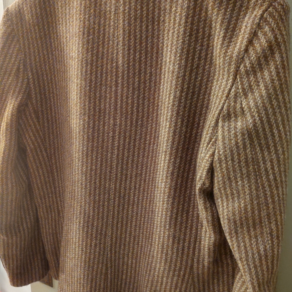 Pre loved Oscar de La Renta tweed blazer.Vintage 70's - Picture 6 of 10